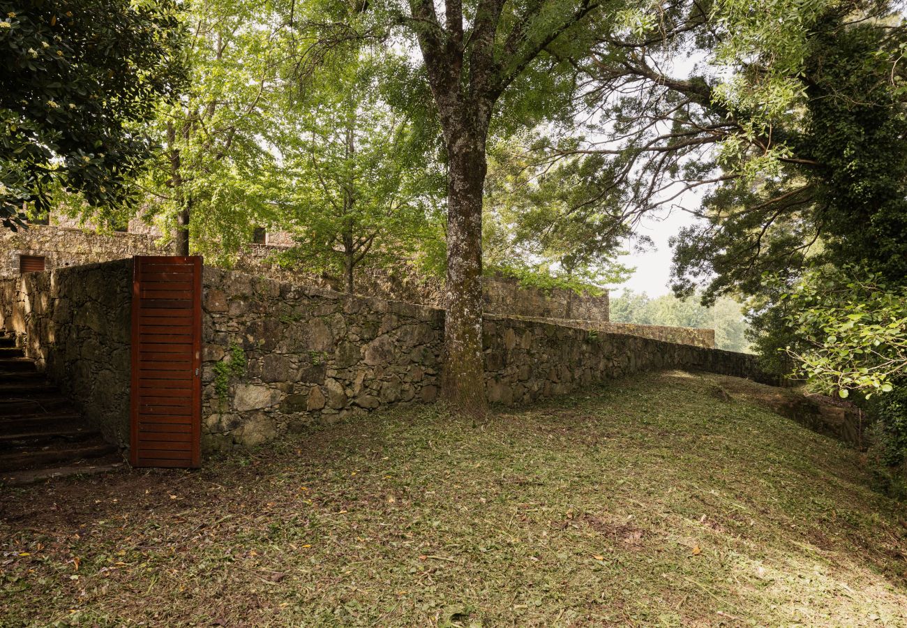 Villa in Viana do Castelo - Portugal Active River Lodge | Heated Pool