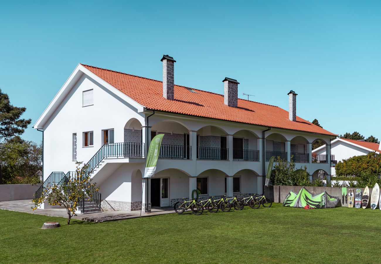 House in Viana do Castelo - Countryside House near Beach and City