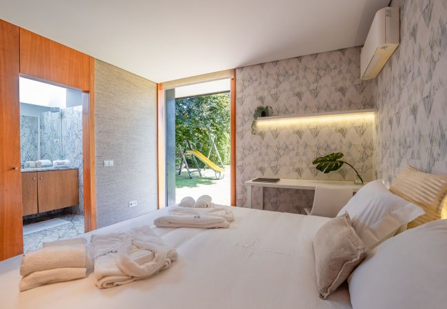 Villa in Vila Nova de Anha - PortugalActive Connected Lodge COWORK & BEACH