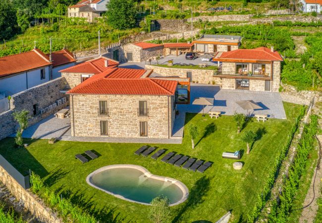 Villa in Ponte da Barca - Valley Springs Houses | 6 houses | 11 bedrooms