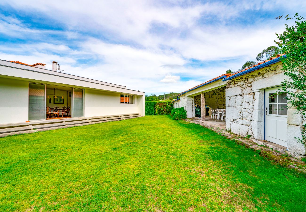 Country house in Viana do Castelo - Portugal Active Oliveira's Farm