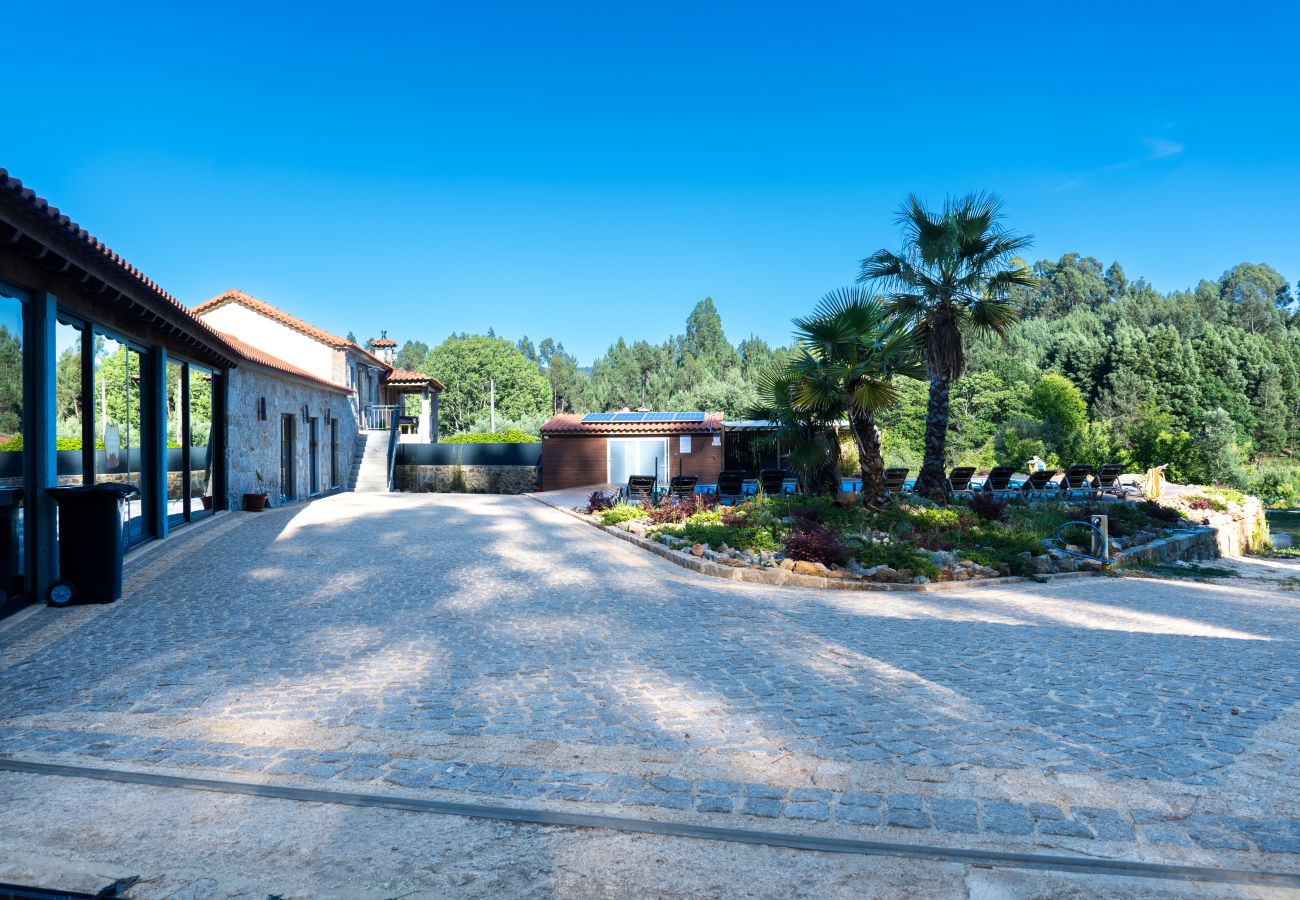 Country house in Ponte de Lima - Portugal Active Fundão Farm