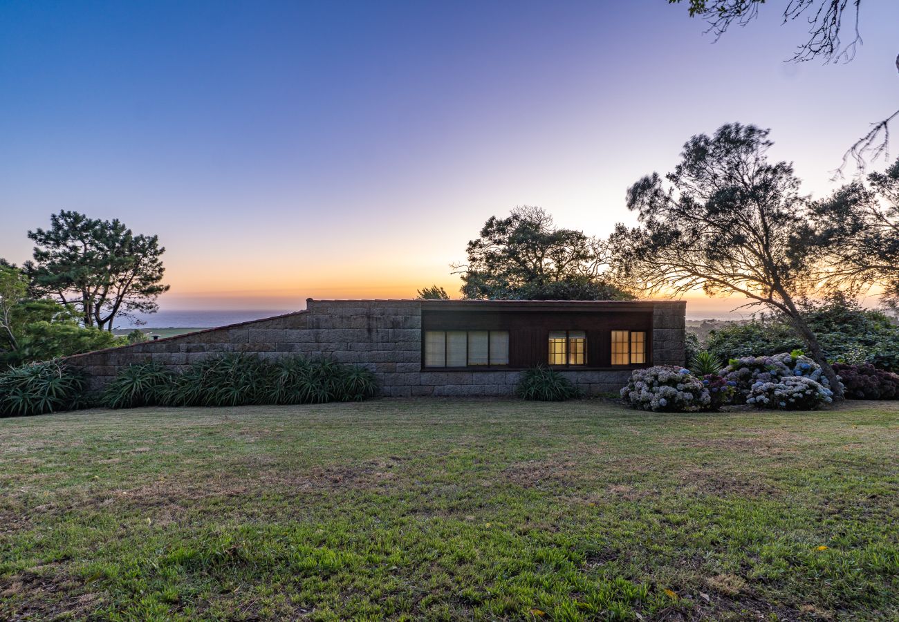 Country house in Viana do Castelo - Carreço’s Beach Farm