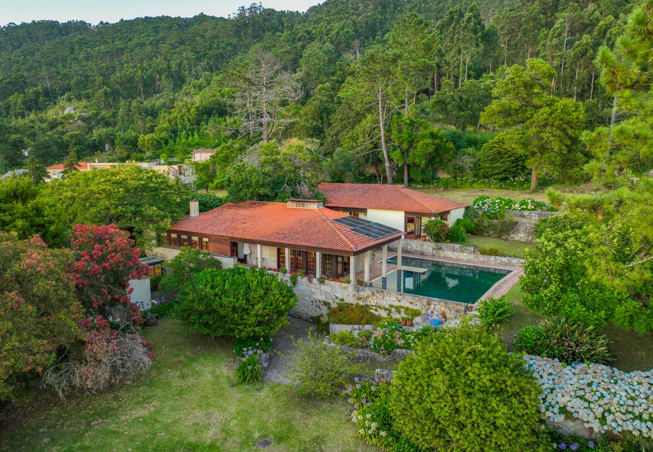 Country house in Viana do Castelo - Carreço’s Beach Farm