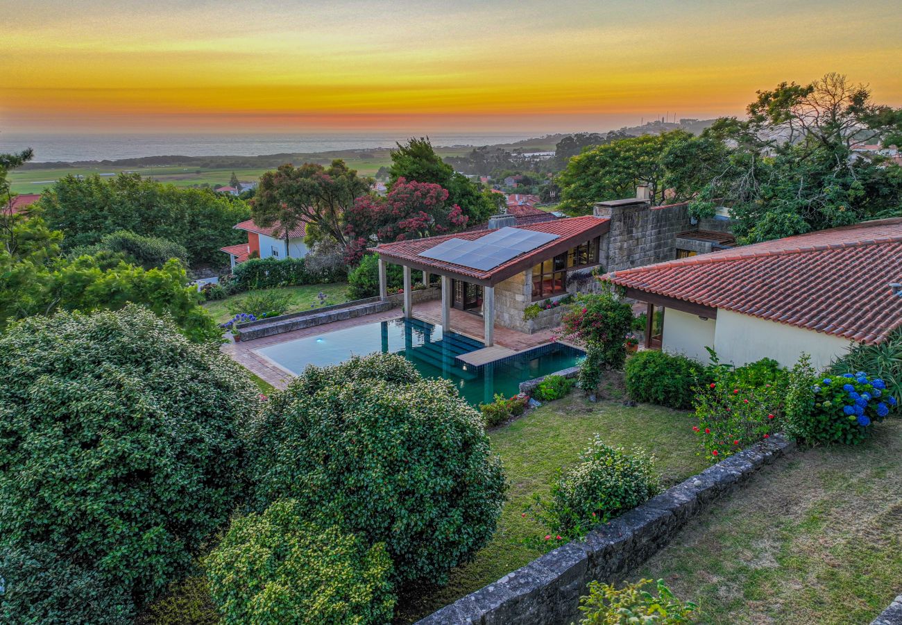 Country house in Viana do Castelo - Carreço’s Beach Farm