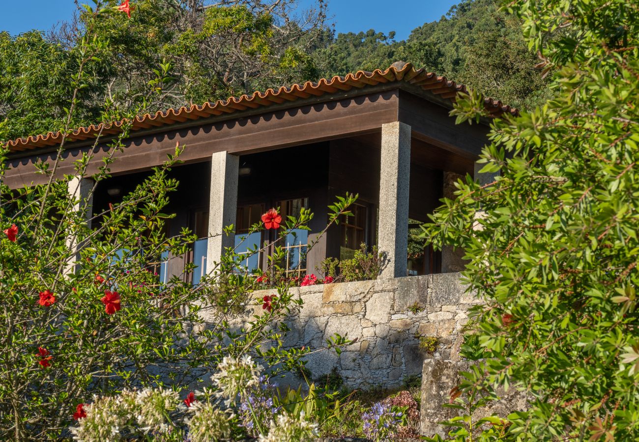 Country house in Viana do Castelo - Carreço’s Beach Farm