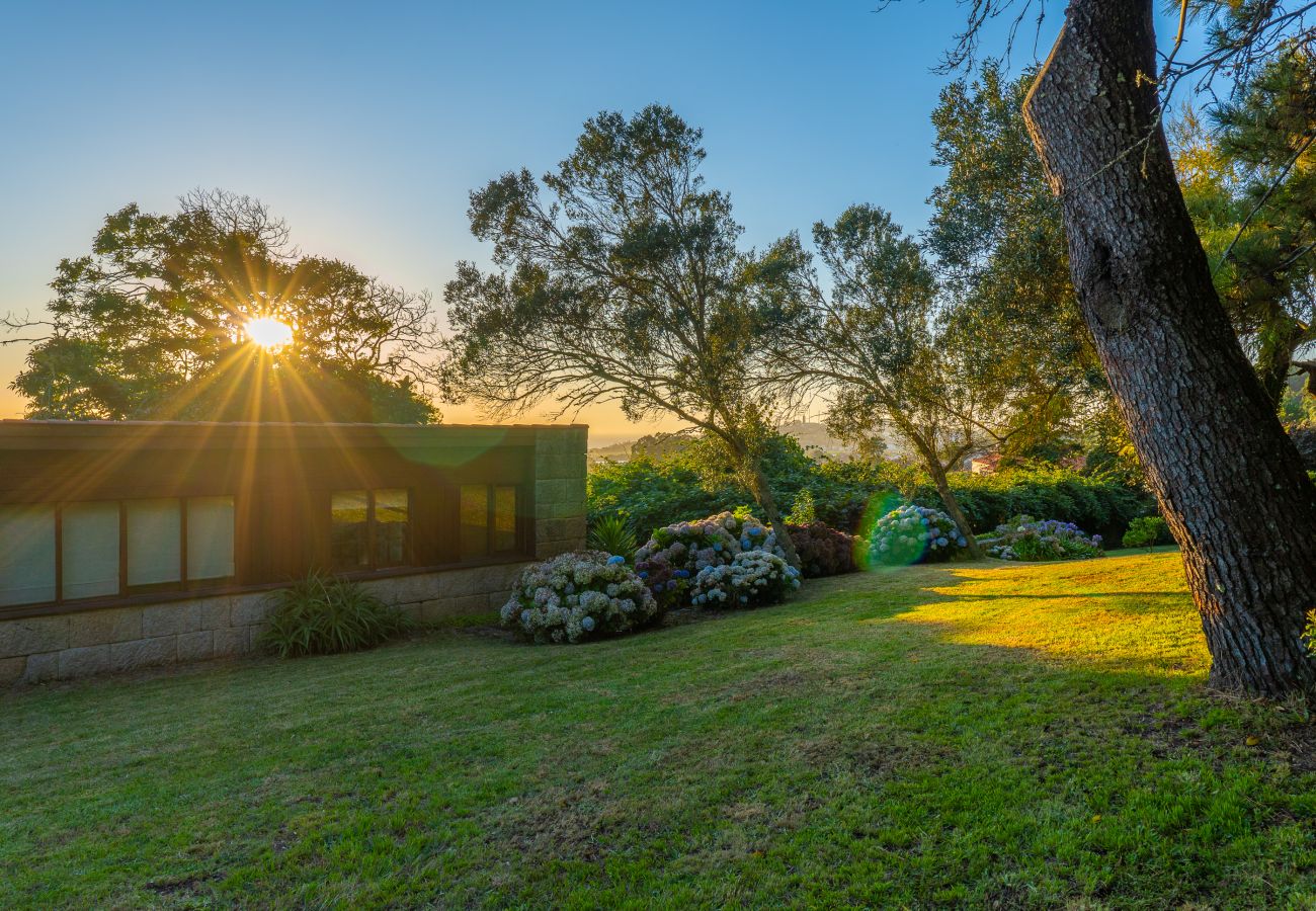 Country house in Viana do Castelo - Carreço’s Beach Farm