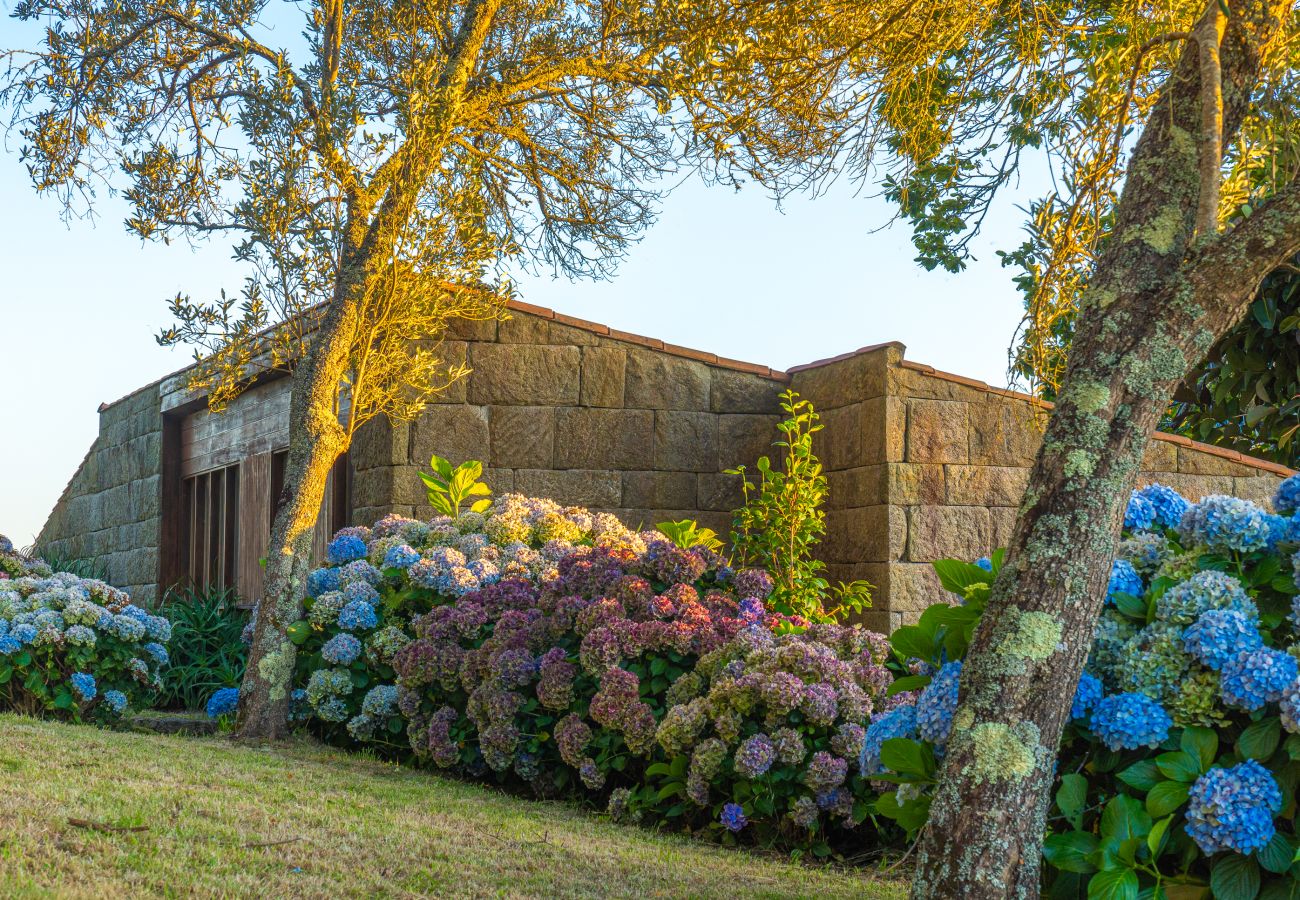 Country house in Viana do Castelo - Carreço’s Beach Farm