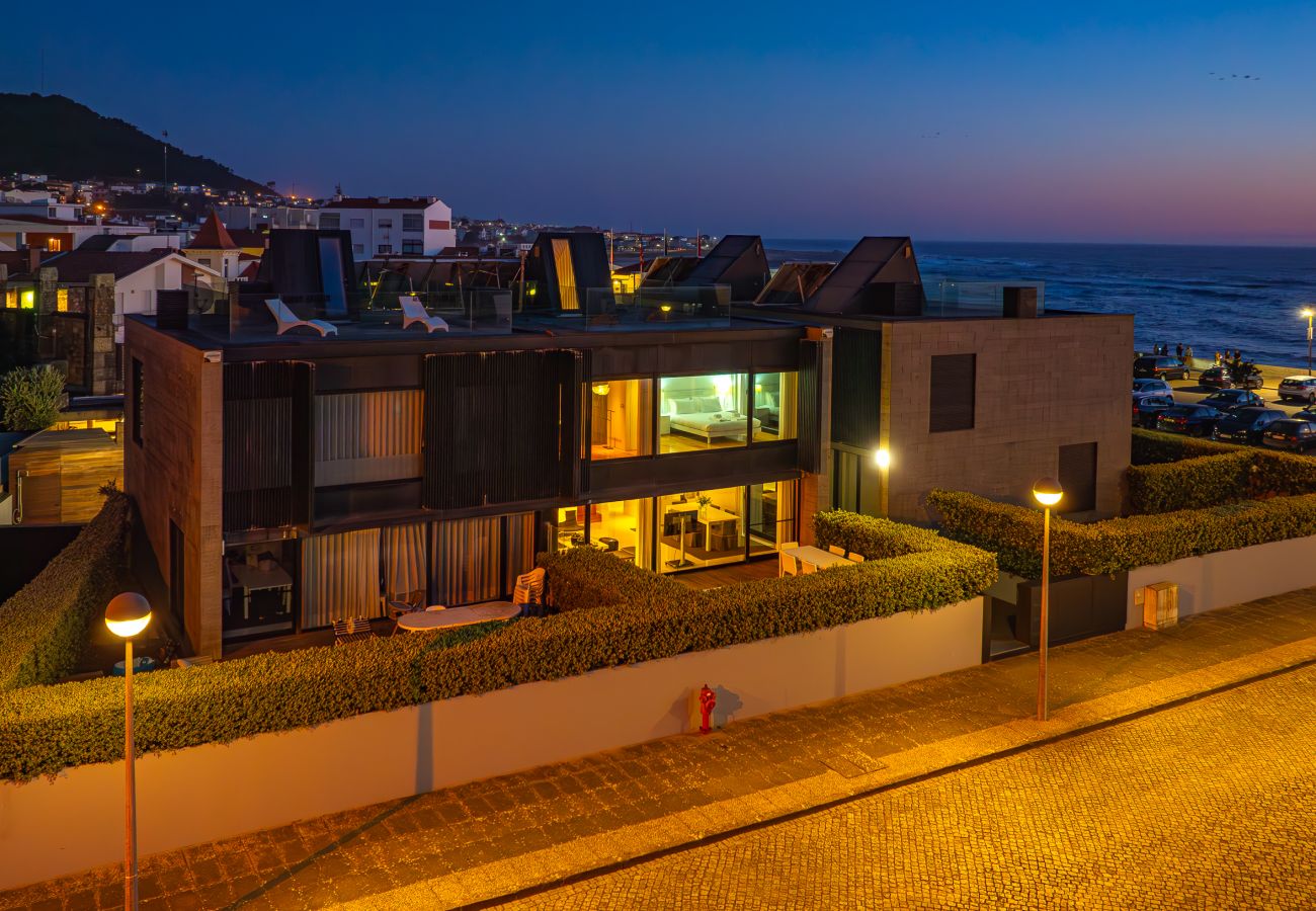 House in Caminha - Moledo Front Beach